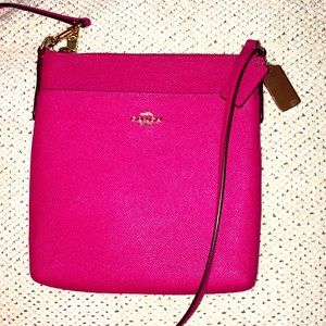 Coach NWOT North South FOR TRADE